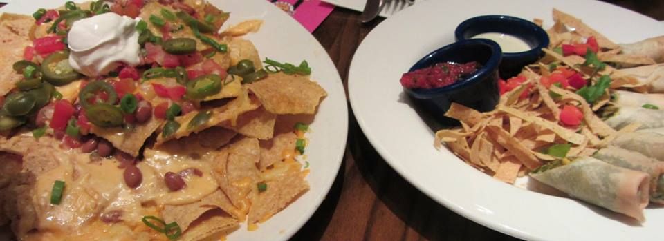 Recommended Veterans and active duty service members get a 10 percent discount year-round. On Veterans Day, the chain offers a complimentary meal from its $er menu and a coupon for 20 percent off your next visit. Active duty and retired military personnel and their families receive a free brownie or cookie.